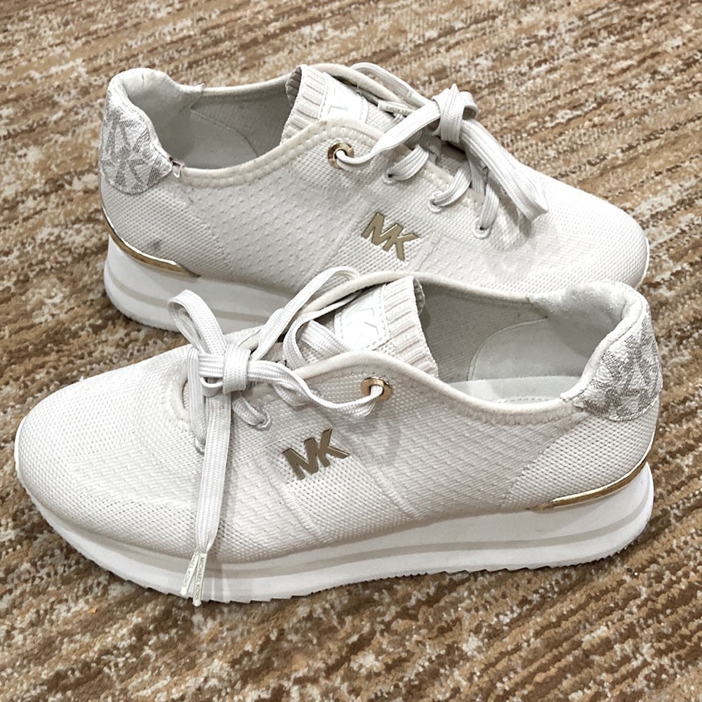 MK shoes
